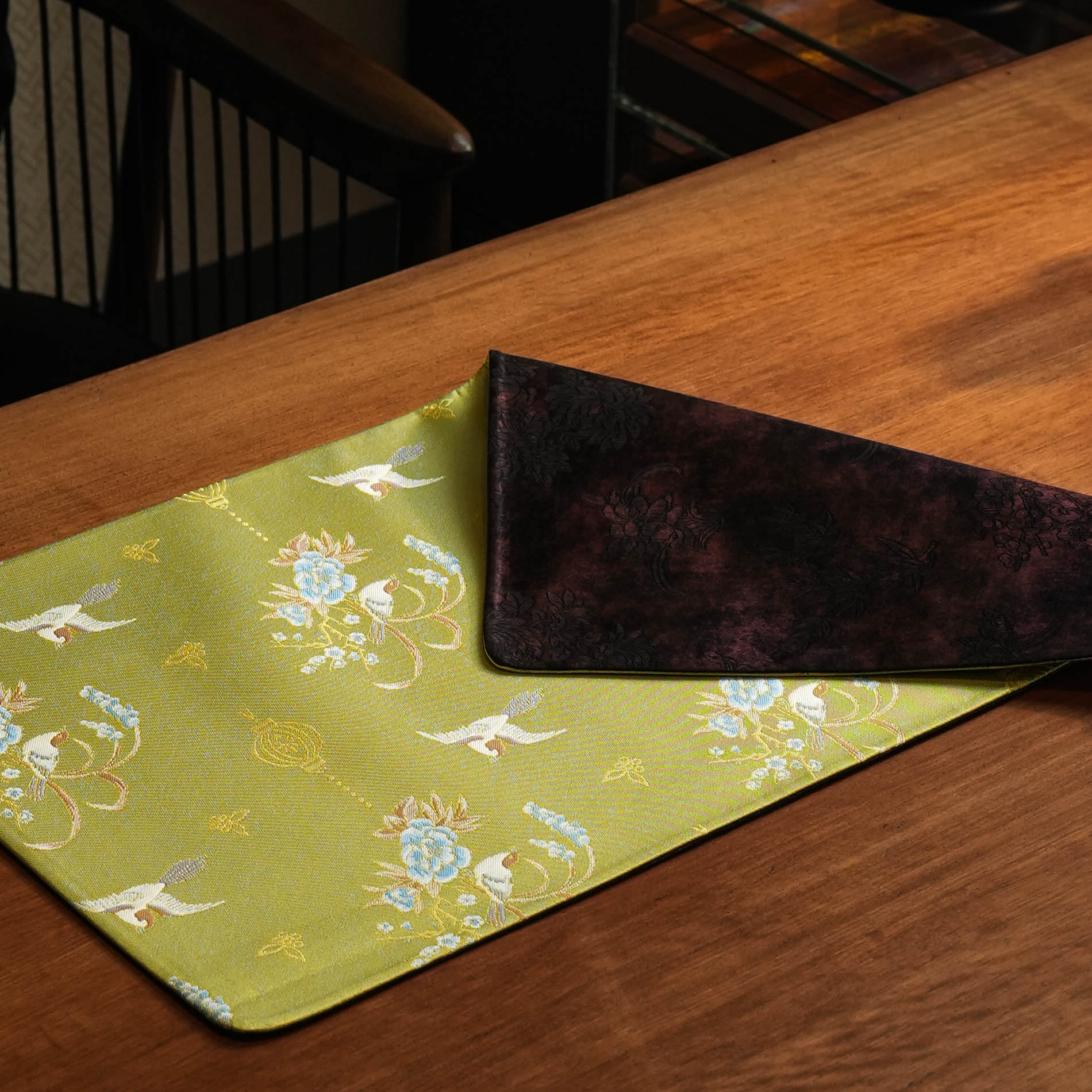 JD0859-黄色喜鹊登枝茶席茶巾（65*35）