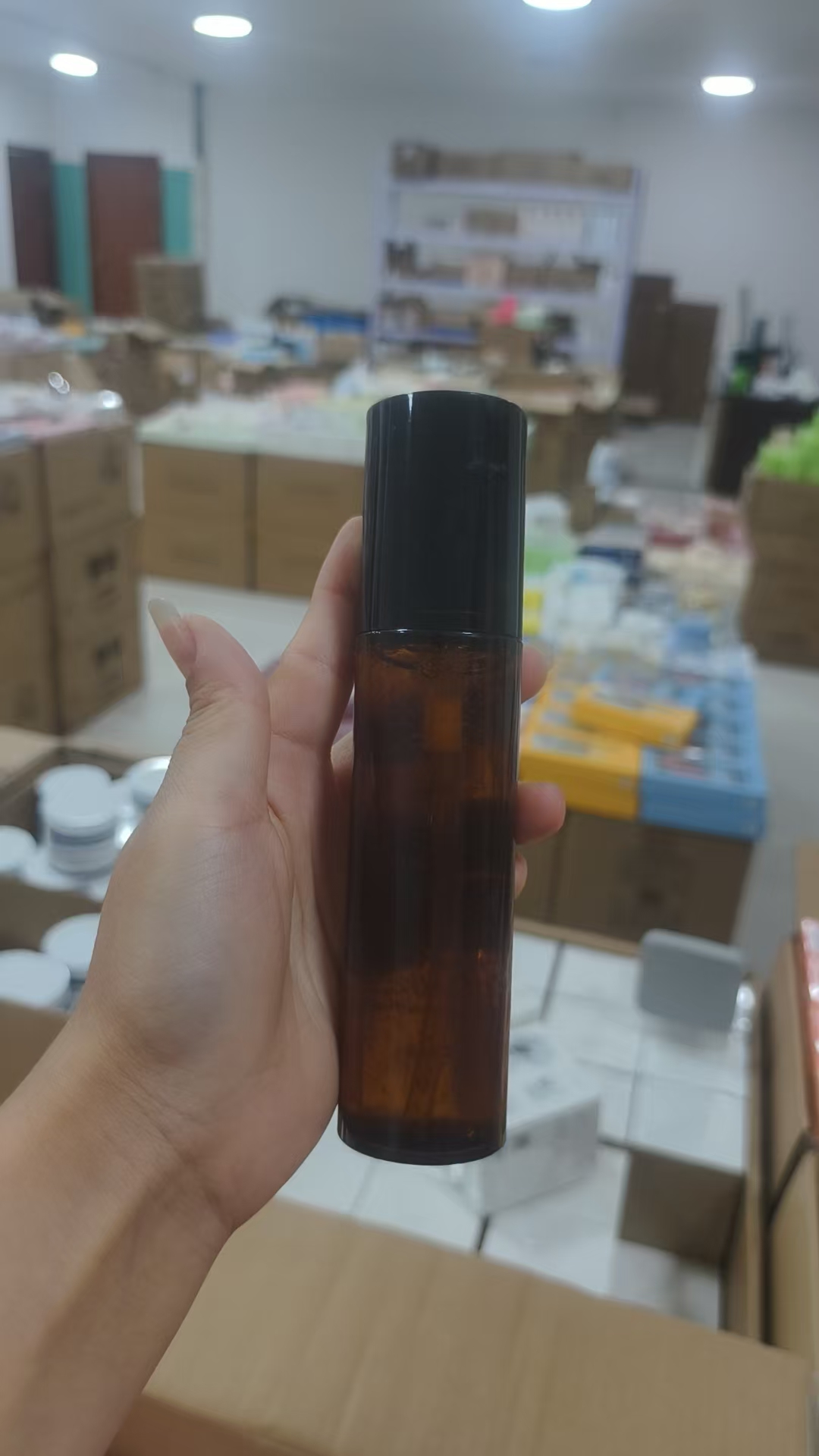 747号三重蛋白弹润修护精粹水