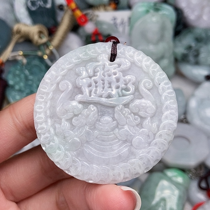 颈饰未镶嵌翡翠翡翠