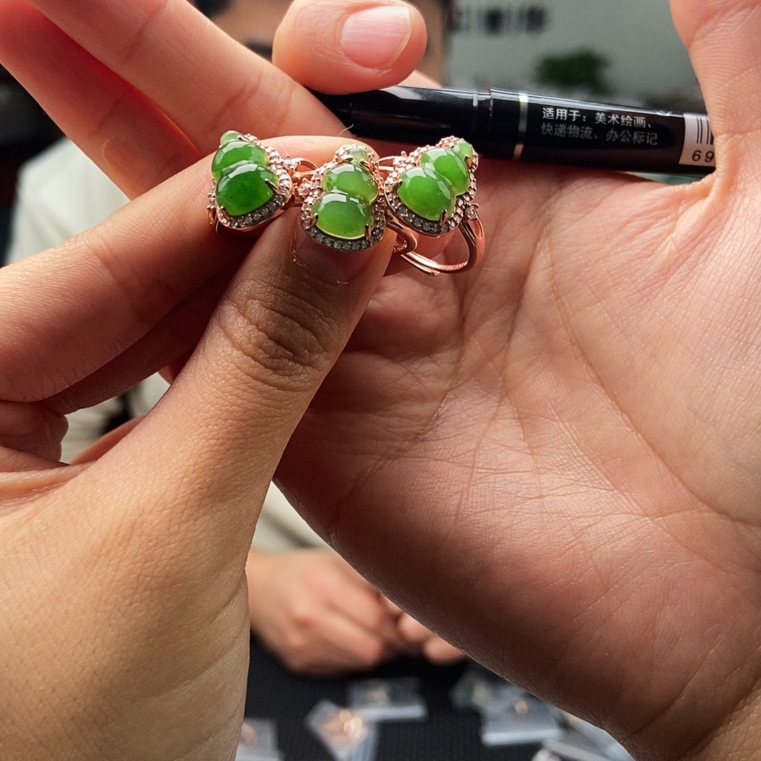 和田玉银S925镶嵌戒指颜色多样性发拍一发一