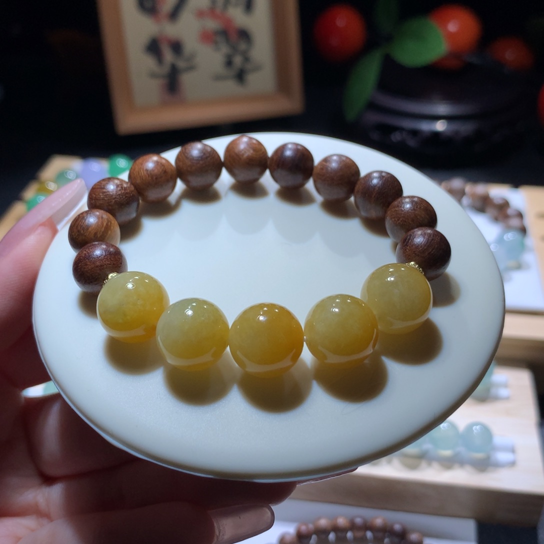 翡翠手链未镶嵌天然黄翡