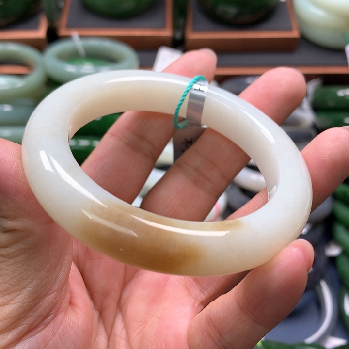 【闪购商品】未镶嵌手镯和田玉16
