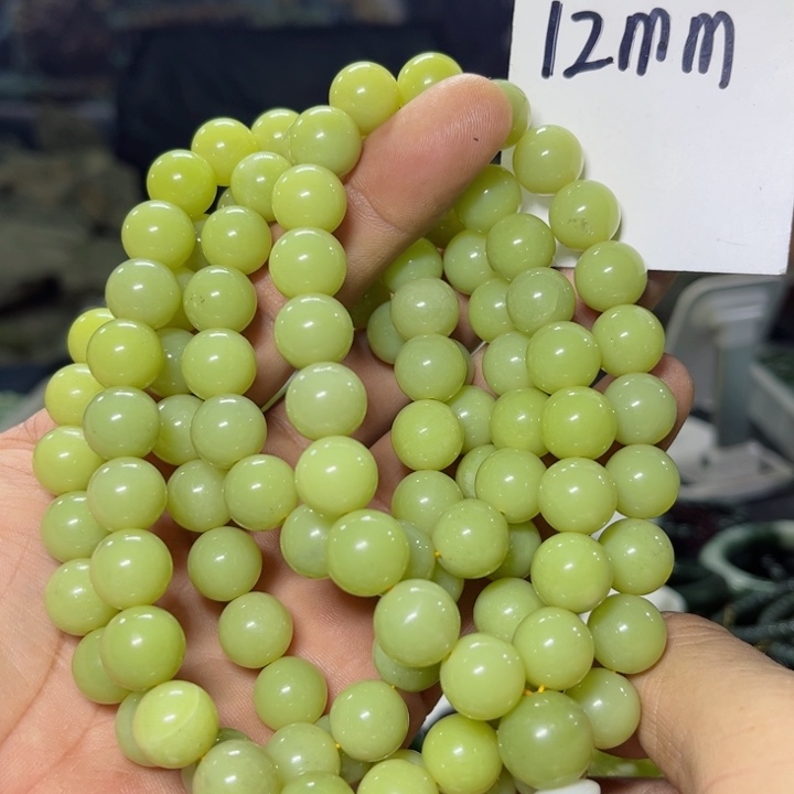 蛇纹石玉项链未镶嵌