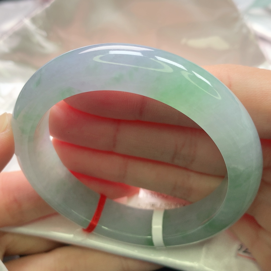 翡翠未镶嵌手镯缅甸52