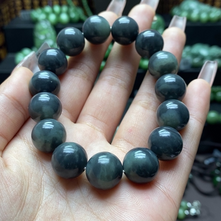 和田玉手串未镶嵌