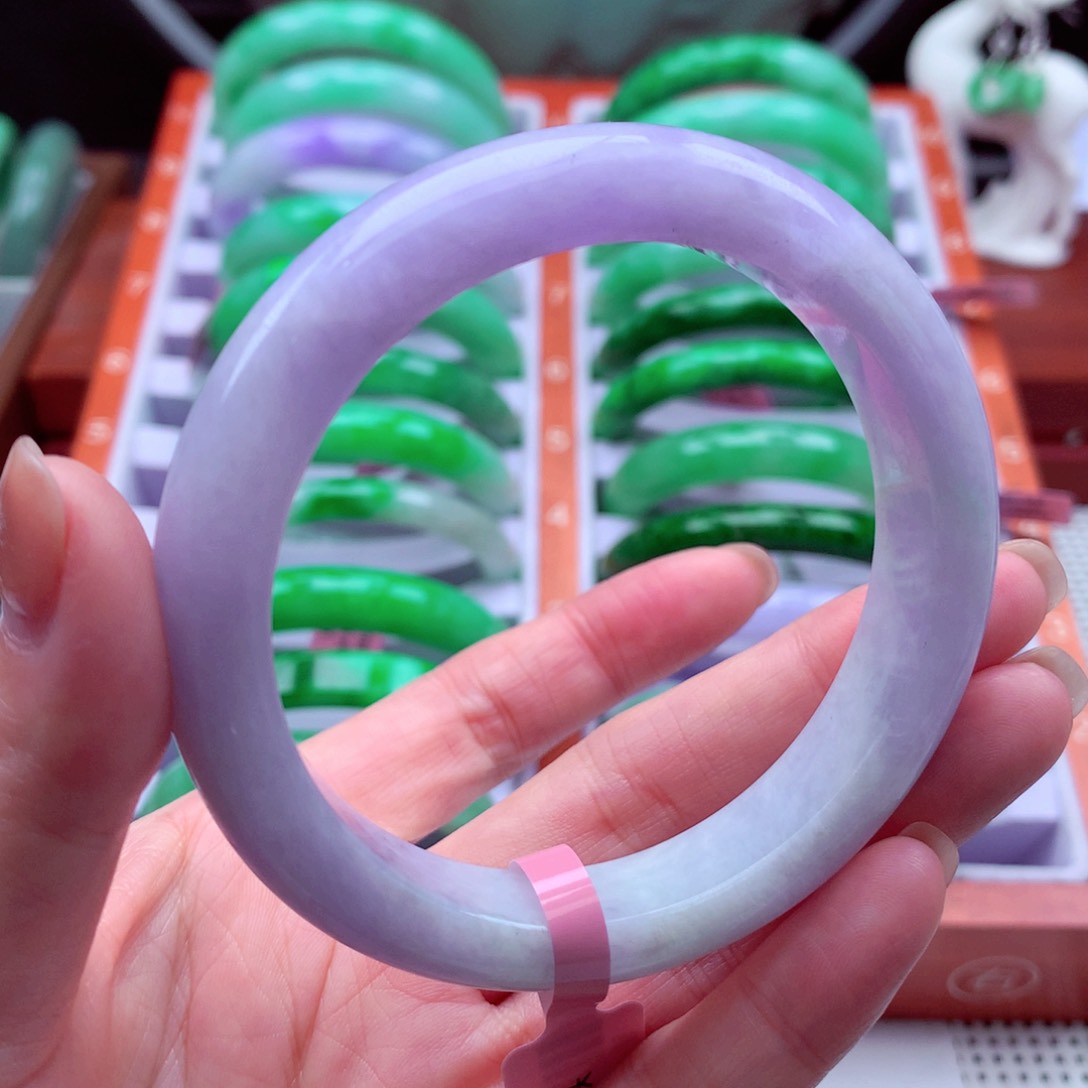 翡翠未镶嵌手镯翡翠