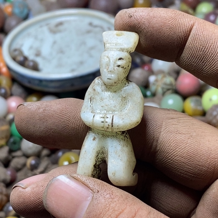 和田玉（糖玉）未镶嵌手链