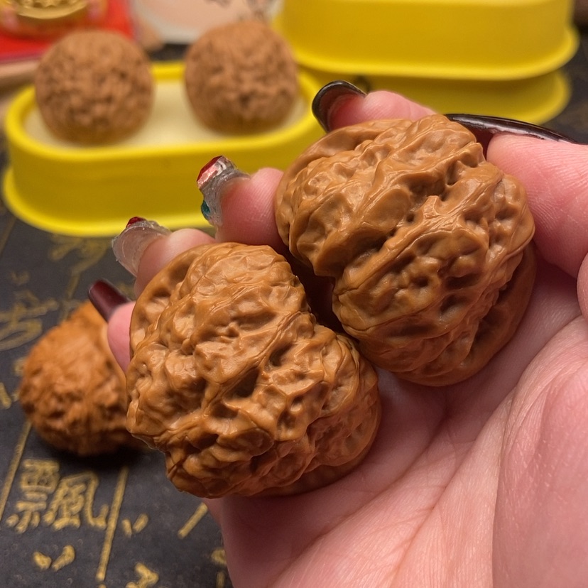 【闪购商品】文玩核桃把件打*！蛤蟆 