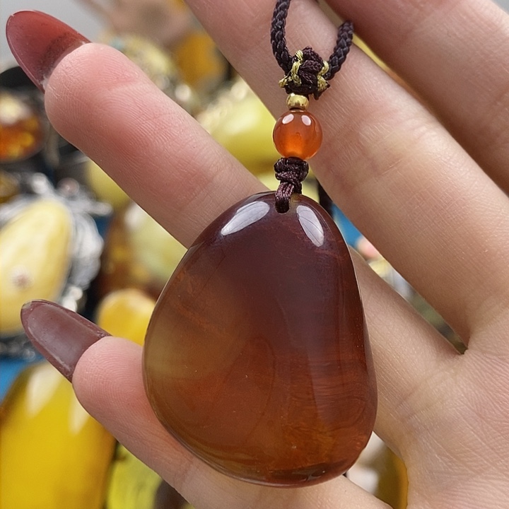 琥珀颈饰未镶嵌吊坠