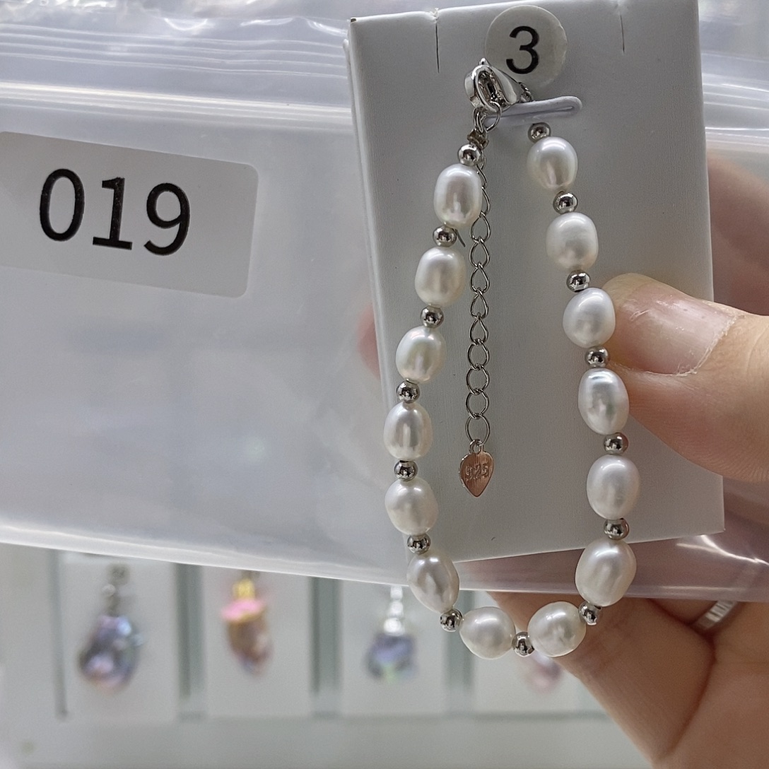 淡水珍珠合金颈饰