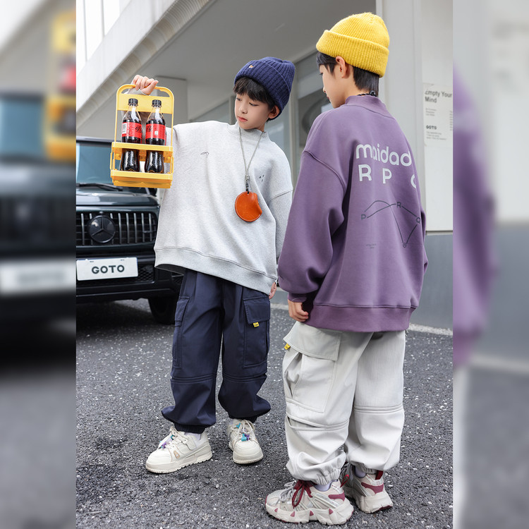 童装穿搭 | 冬季时尚休闲潮流加绒韩系圆领百搭中大童上衣卫衣