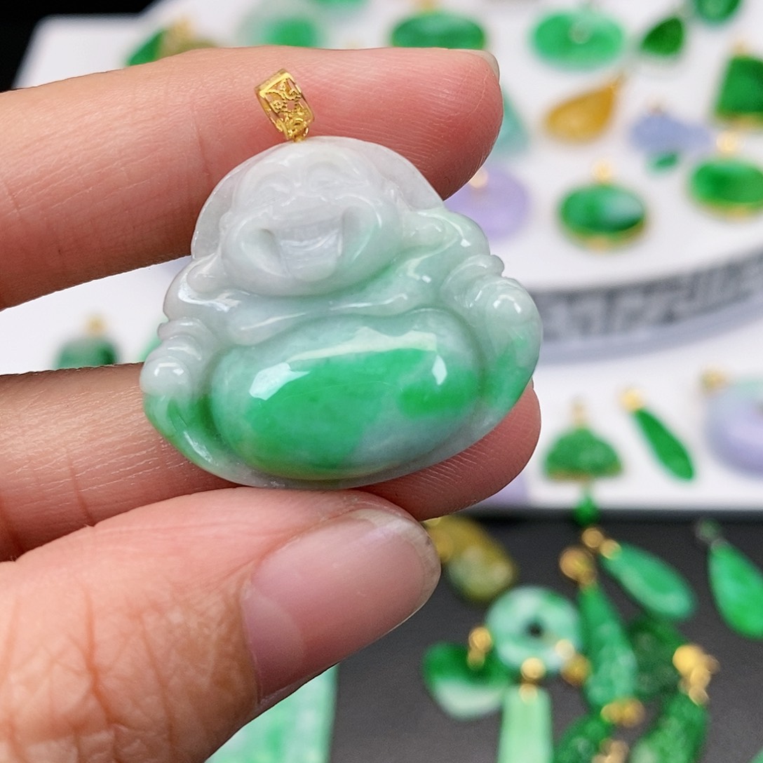 翡翠吊坠(不含链)18K金镶嵌