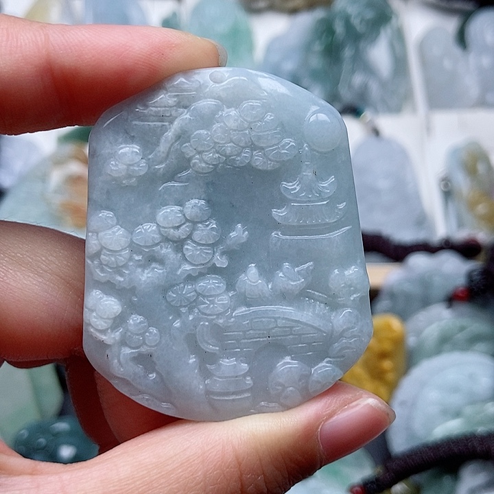 翡翠未镶嵌颈饰翡翠