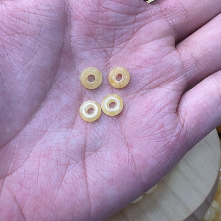 蜜蜡手链未镶嵌隔片
