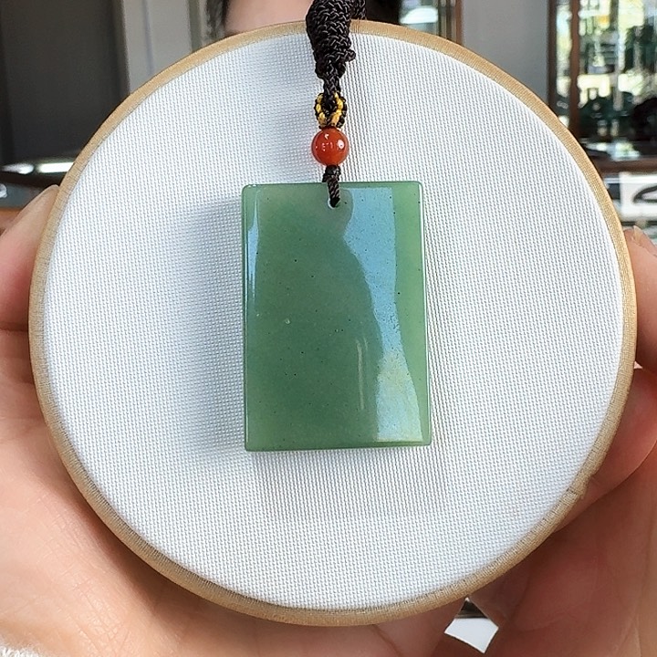 密玉（石英质玉）未镶嵌吊坠