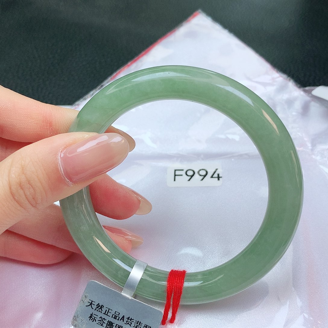 【闪购商品】翡翠手镯未镶嵌缅甸天然a货