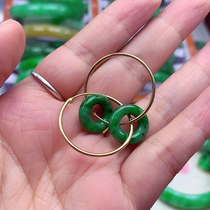 翡翠颈饰银S925镶嵌翡翠