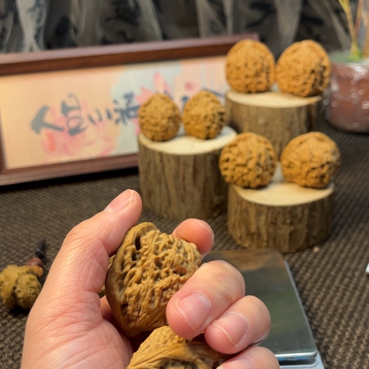 我***面文玩核桃吊坠核桃