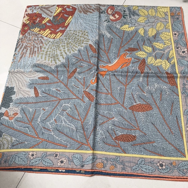 丝纡 于月光之怀抱 双面色提花丝毛135*135方巾