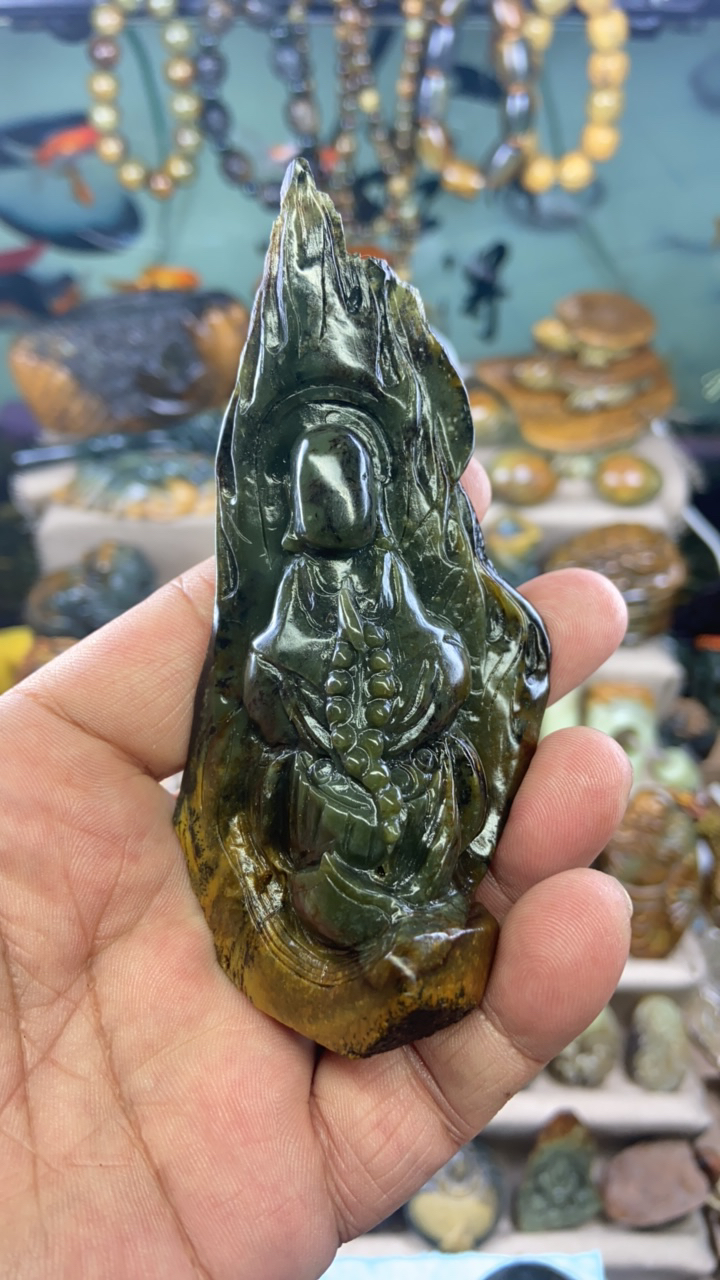 岫岩河磨玉悟道摆件