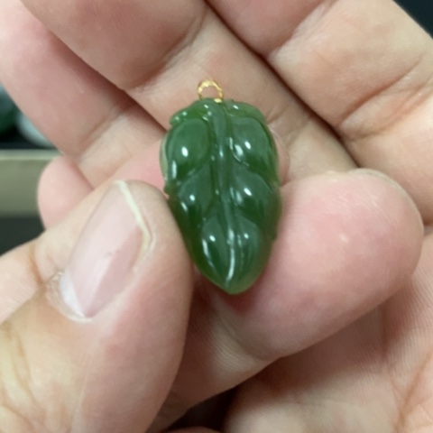 和田玉（碧玉）颈饰18K金镶嵌