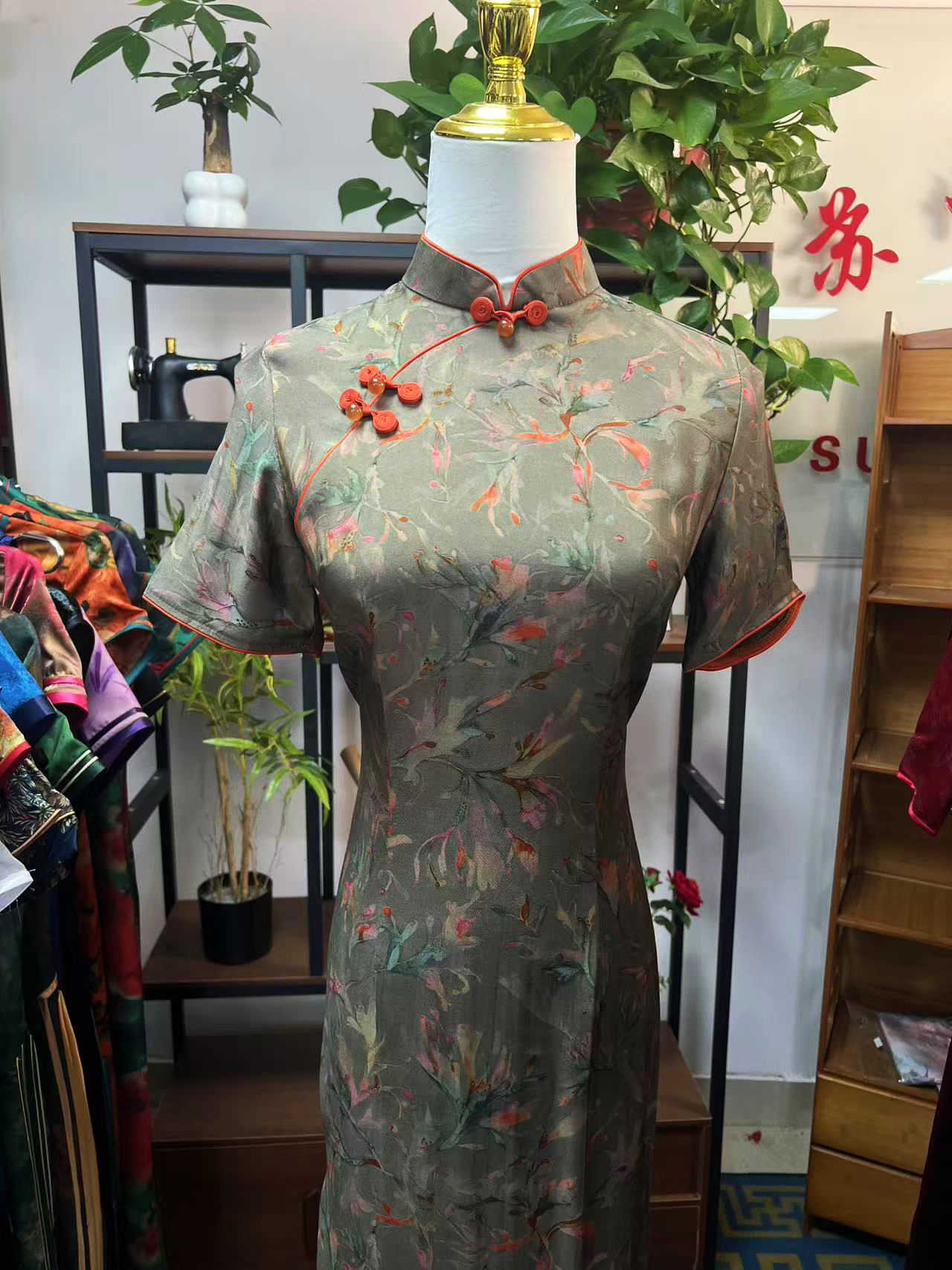 【680】122cm铜氨丝软糯清凉气质旗袍