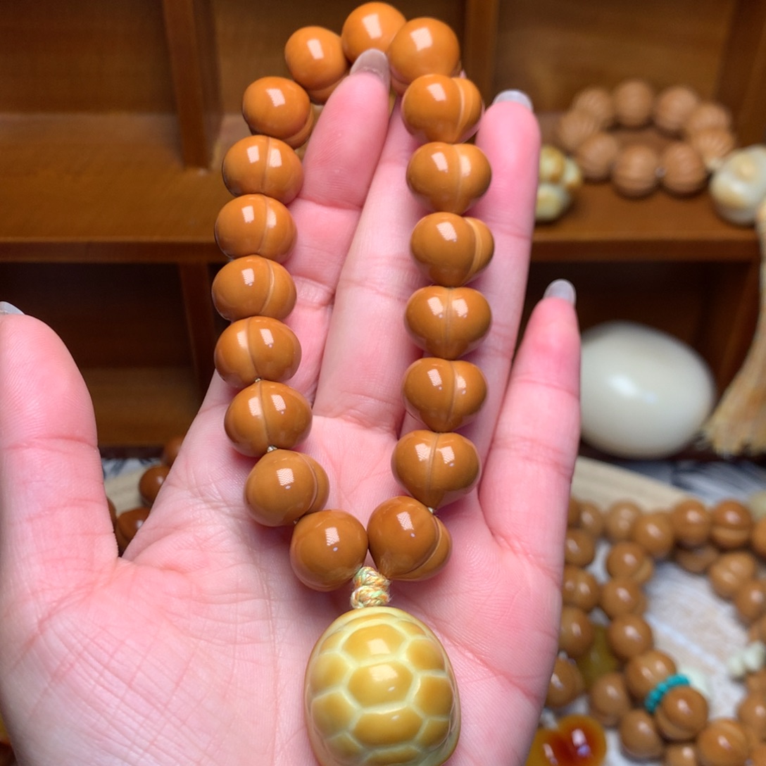 猴头核桃把件14玻璃底屁桃手持独家