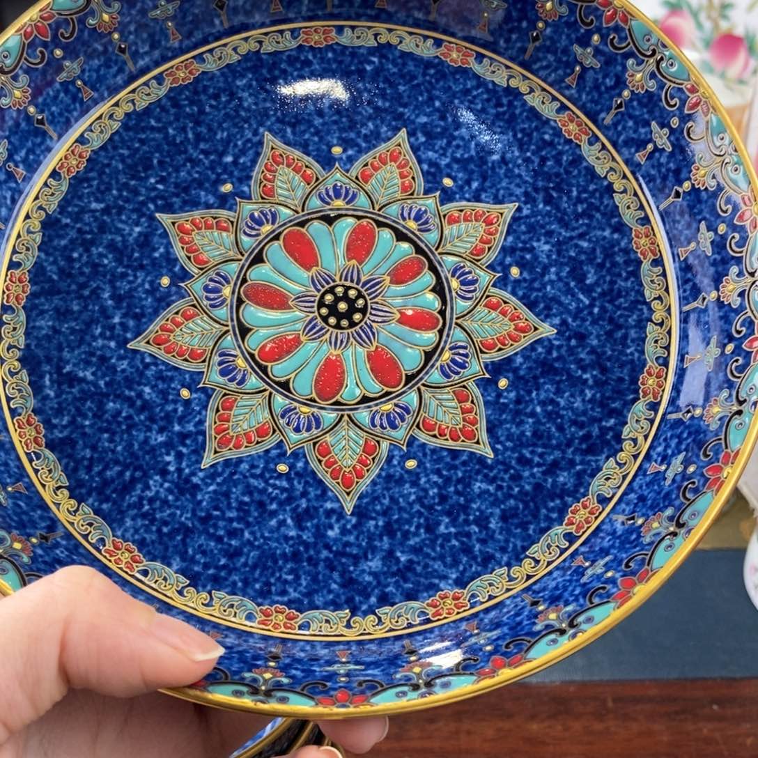 陶瓷艺术家的作品是一种非常感谢