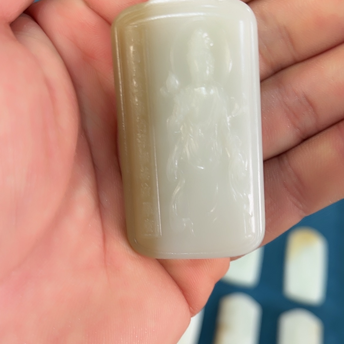 【闪购商品】颈饰未镶嵌和田玉