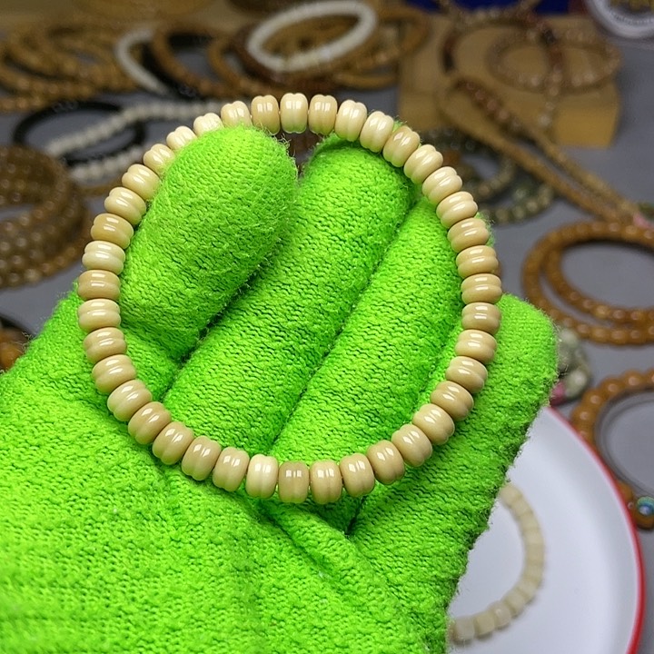 手串龙脊菩提汉堡