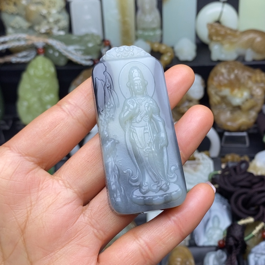 和田玉未镶嵌颈饰观音挂件