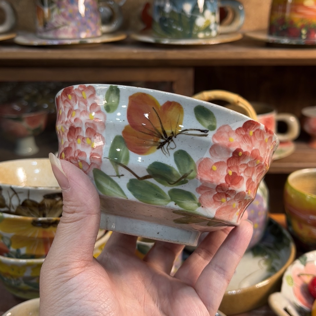 壶红红火火的时候在我旁边一