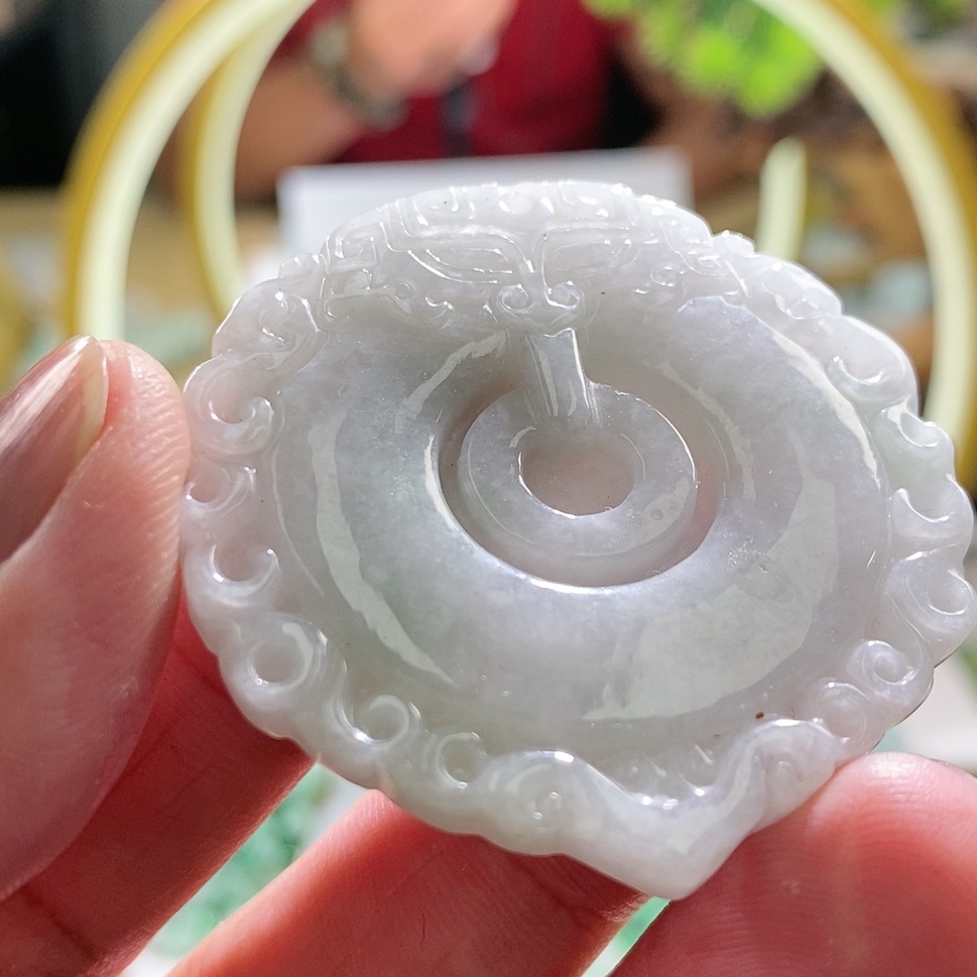 【闪购商品】翡翠颈饰未镶嵌11111111111111