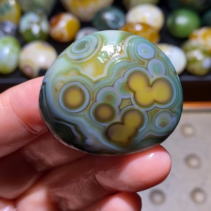 未镶嵌玛瑙/玉髓珠宝半成品175