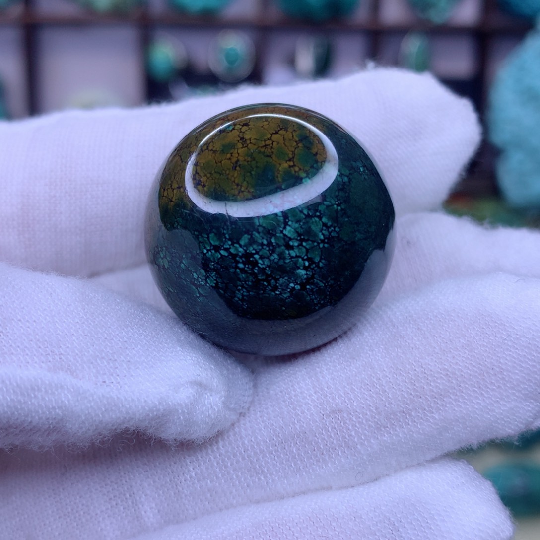 绿松石未镶嵌原矿绿松石