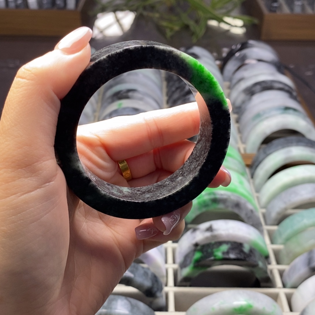 定制翡翠未镶嵌天然a货