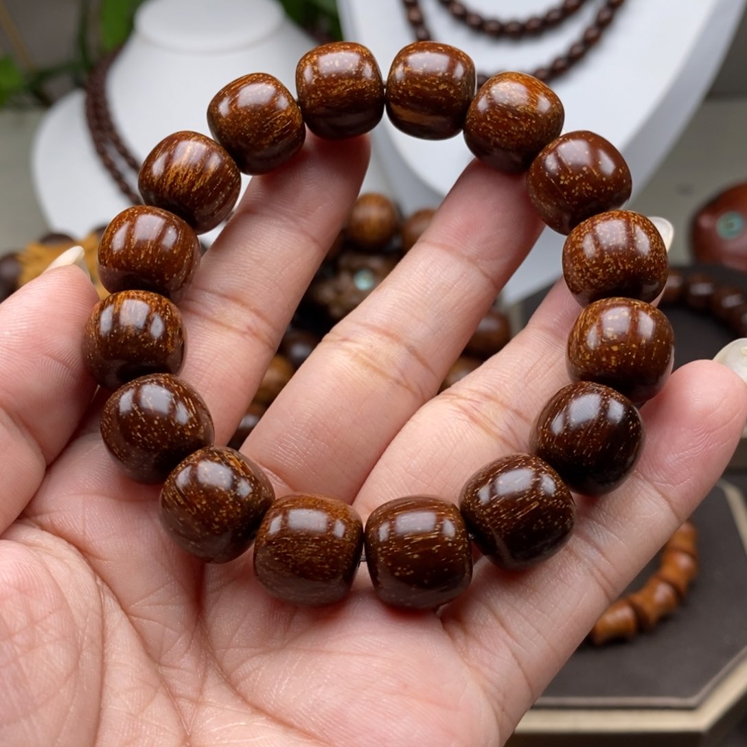 贡木手串/手链x****h贡木1314血泊星空