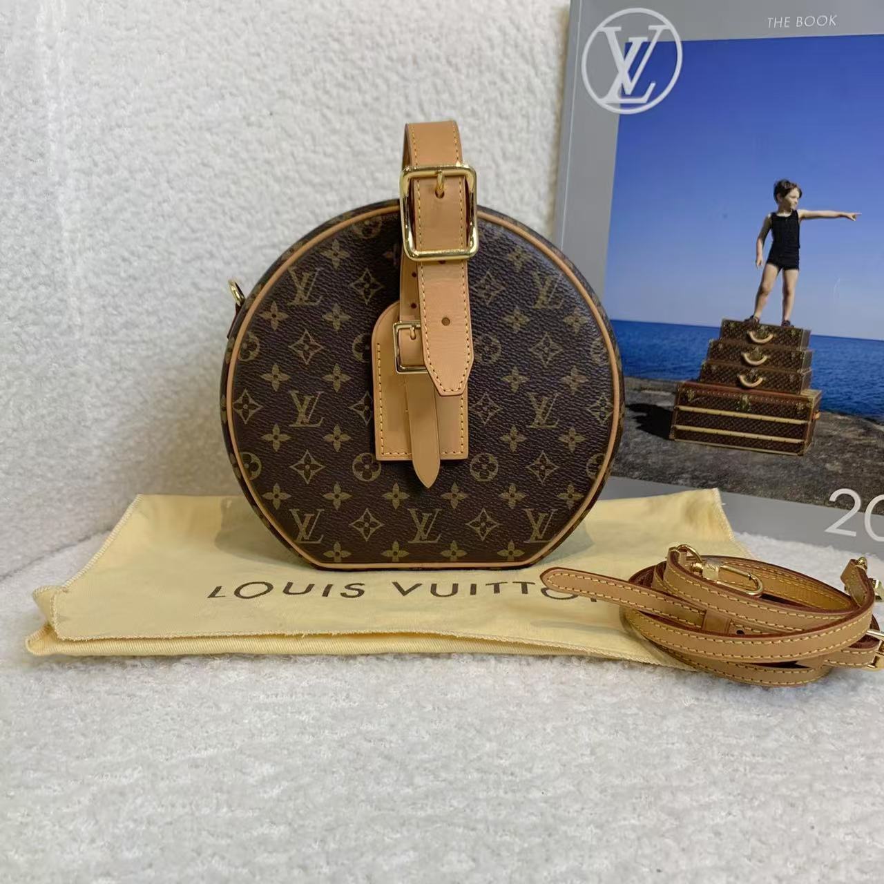 99新 LouisVuitton/路易威登 壹臻/老花硬圆饼 19年/ 50764364