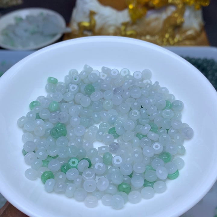 【闪购商品】翡翠手链未镶嵌卡3乘5绿白算盘100个