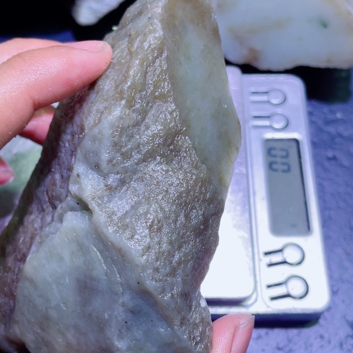 和田玉未镶嵌珠宝半成品