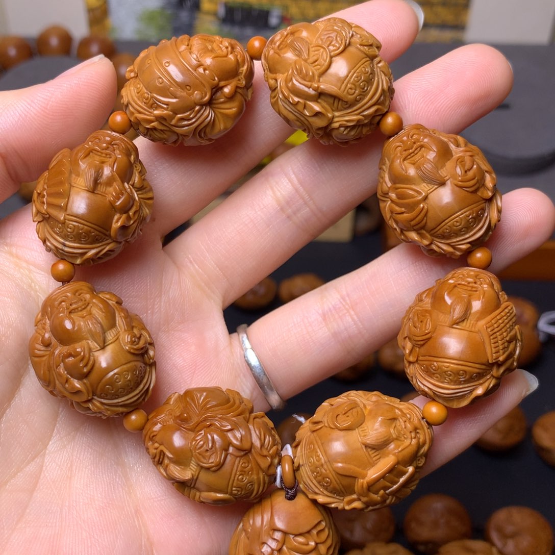 橄榄核手串/手链东****）财神爷