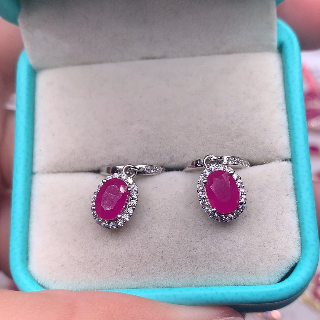 红宝石耳饰银S925镶嵌