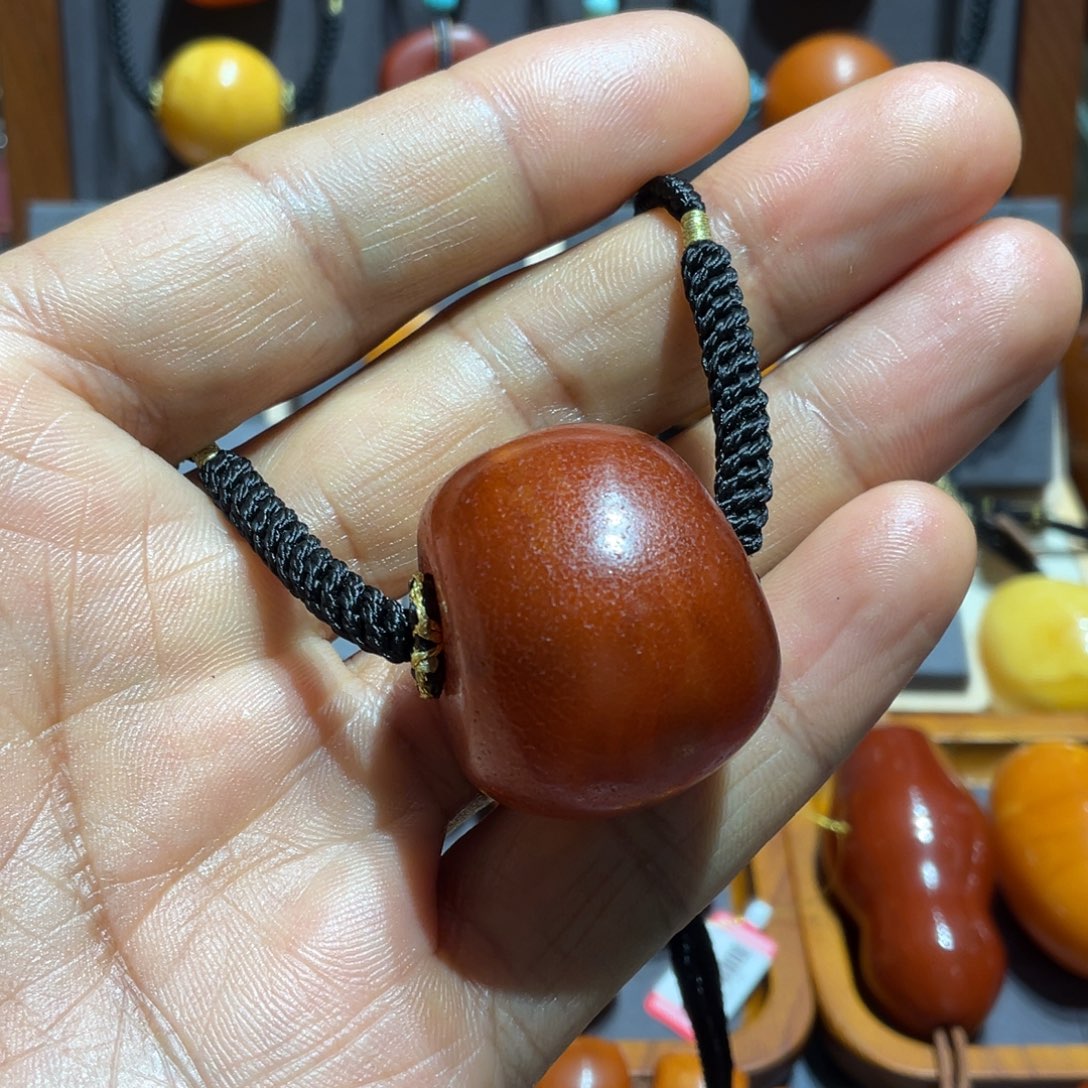 琥珀颈饰未镶嵌天然老蜜蜡饼子项链净重13.87