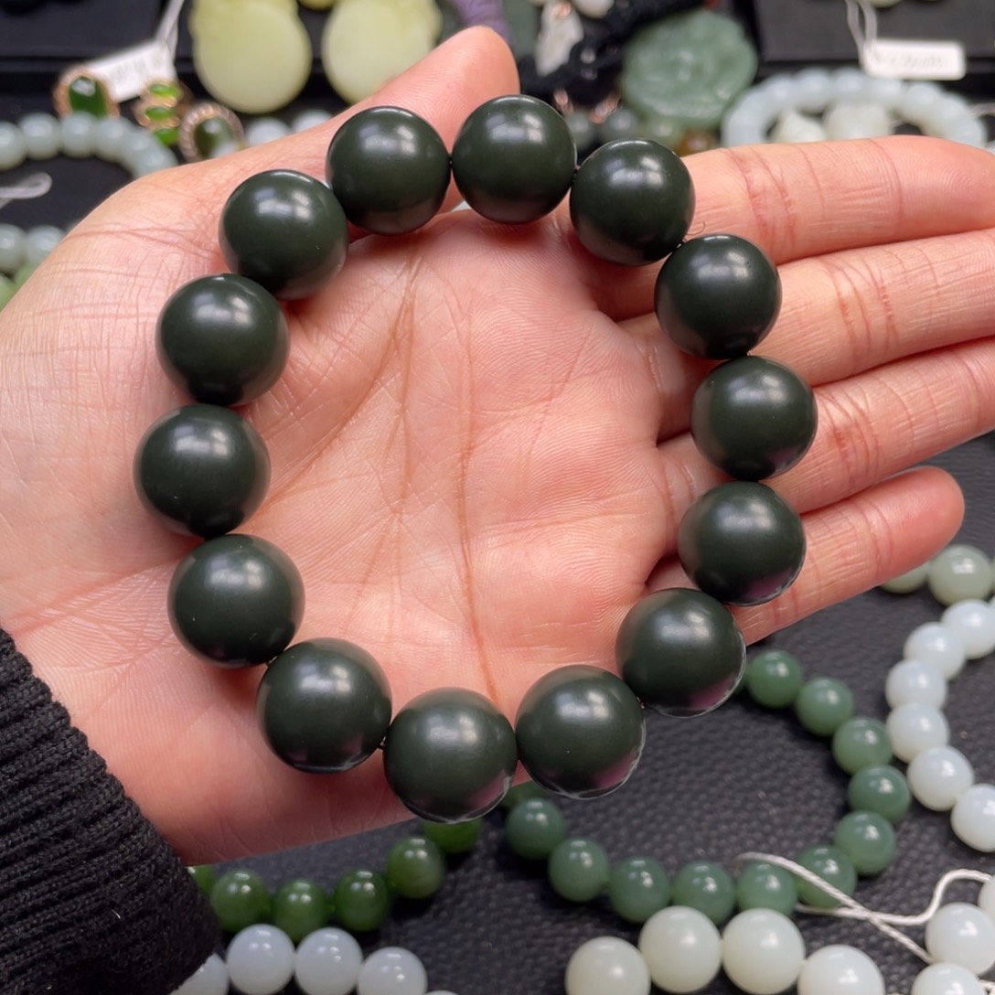 和田玉未镶嵌手链