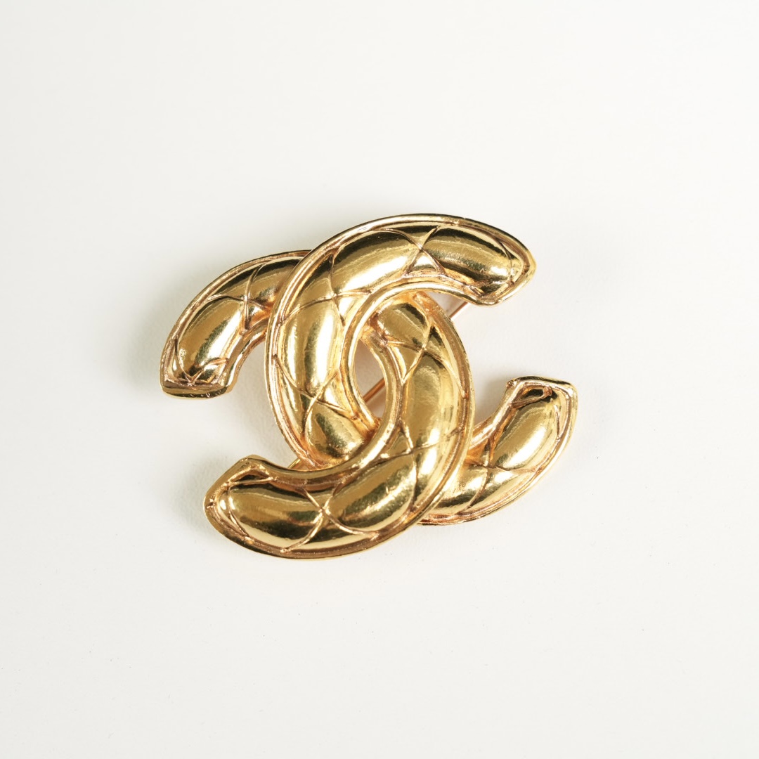 chanel 金色中号小鸟胸针中号