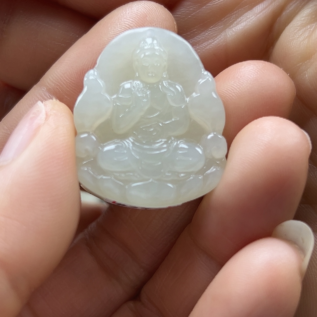 ᦗ****和田玉未镶嵌颈饰