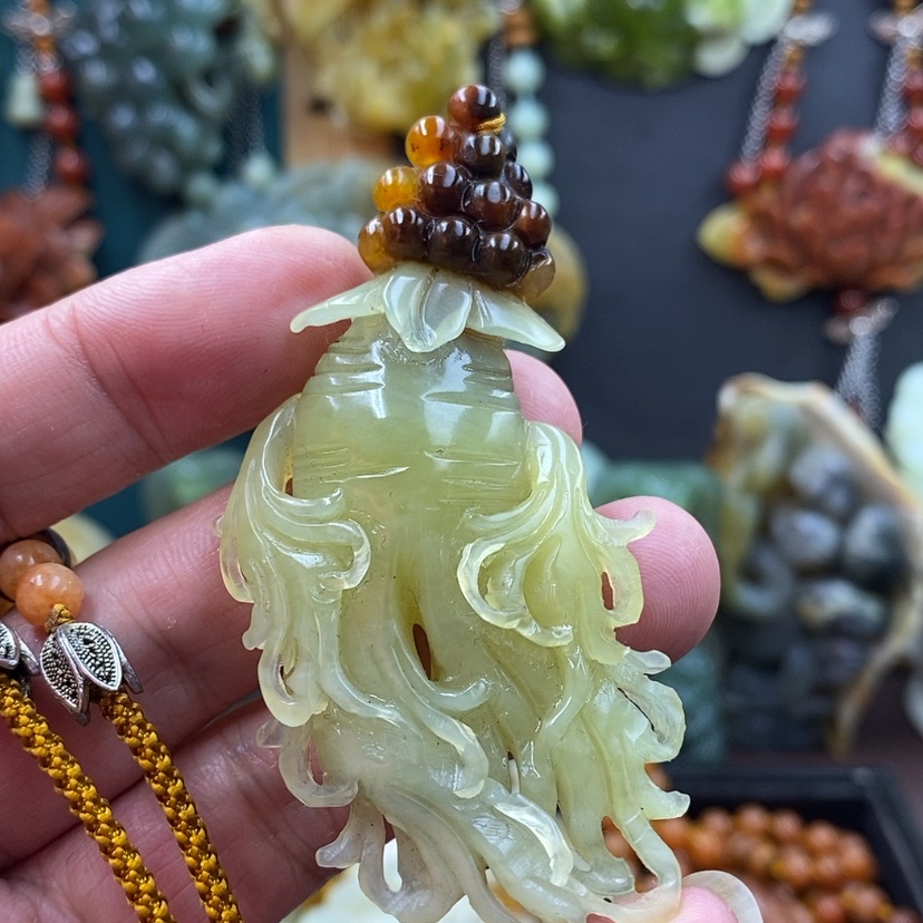 【闪购商品】未镶嵌岫玉吊坠