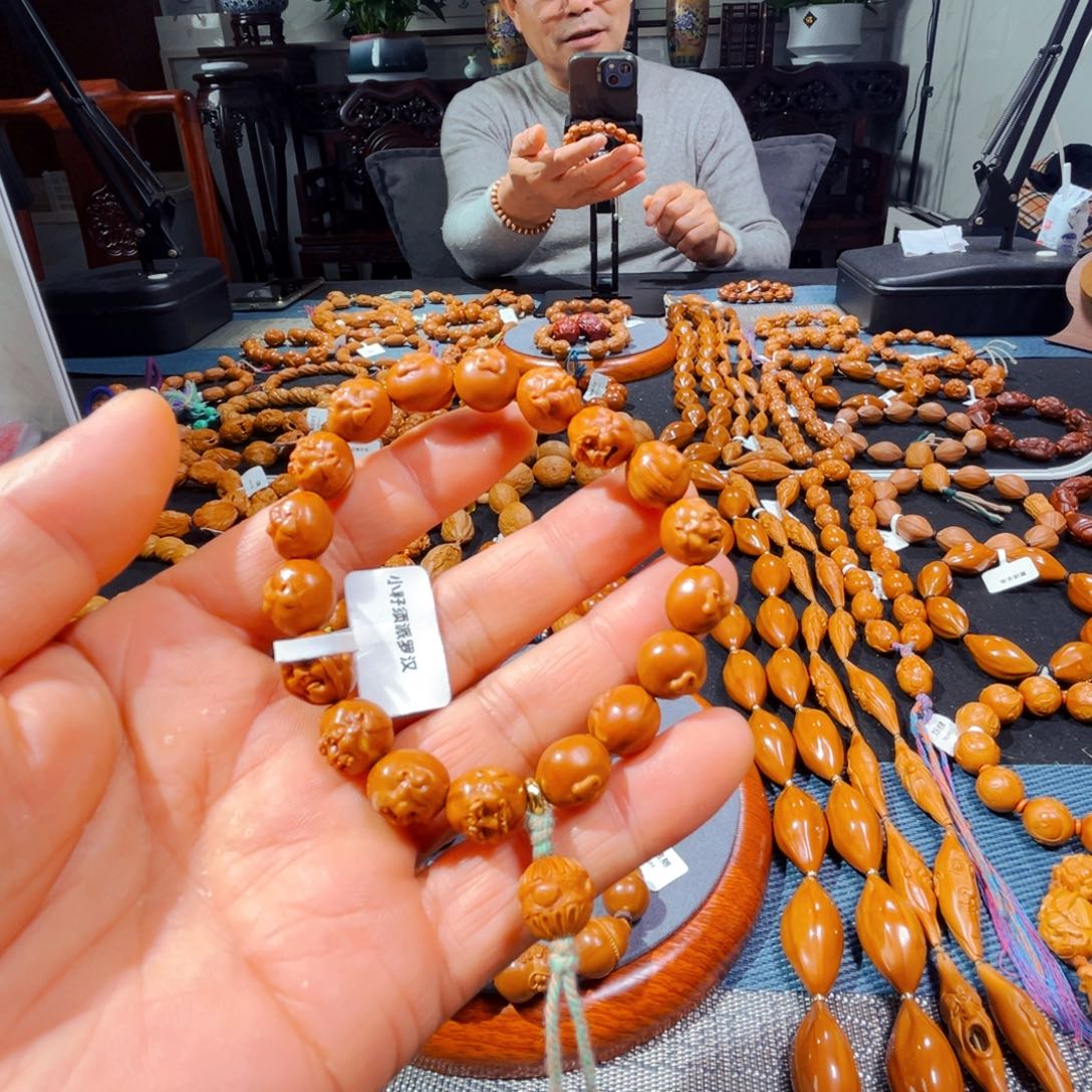 吊坠橄榄核新人在这里