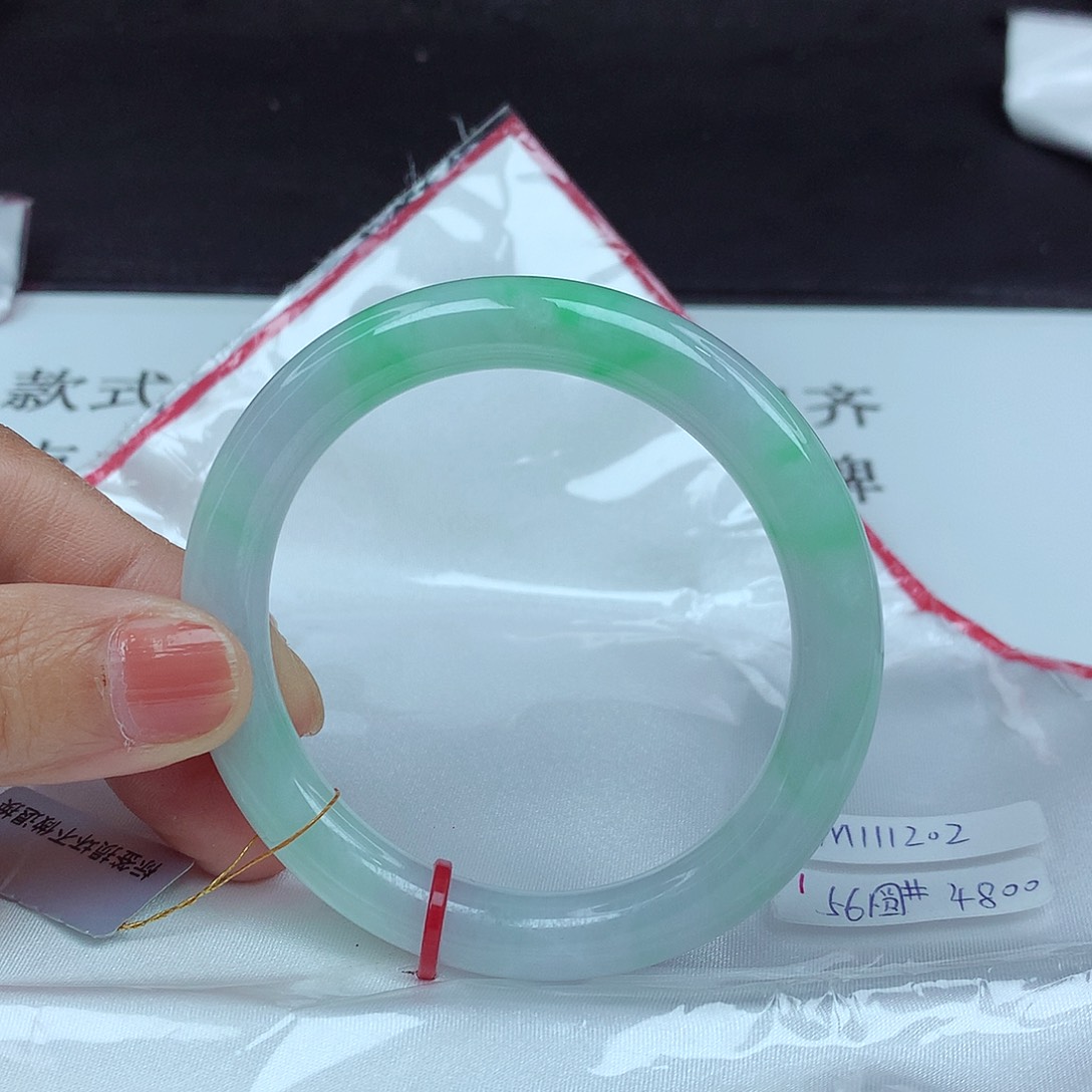 翡翠手镯未镶嵌56圈1202