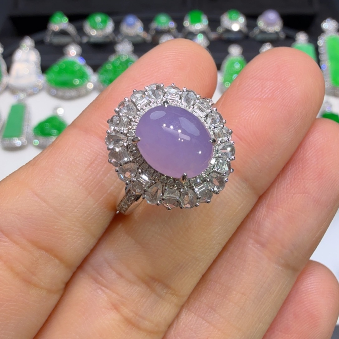 翡翠18K金镶嵌戒指收到货48小时鉴赏期